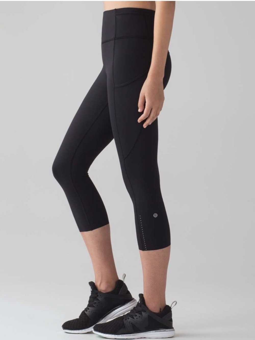 Lululemon Fast & Free Crop II *Nulux 19" Leggings Size 4